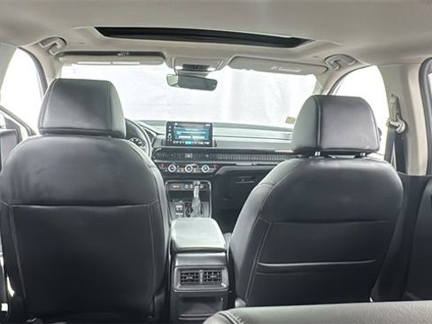 Used 2023 Honda CR-V EX-L image 18