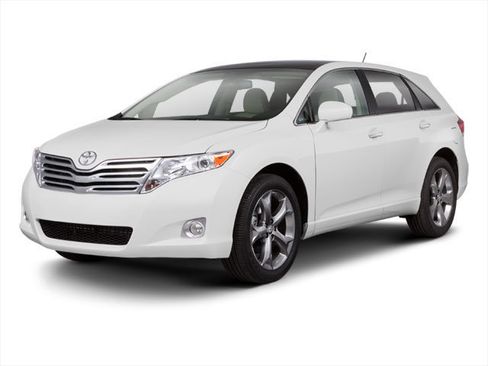 Used 2010 Toyota Venza AWD image 1