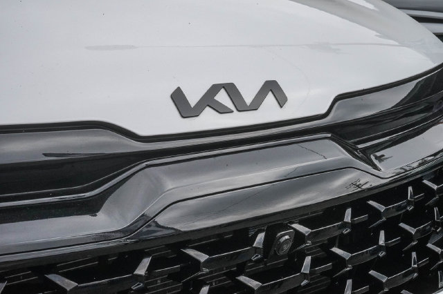 Certified 2025 Kia Sportage X-Pro Prestige AWD/4WD image 6