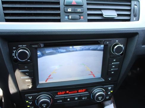 Used 2009 BMW 328i xDrive Sedan image 22