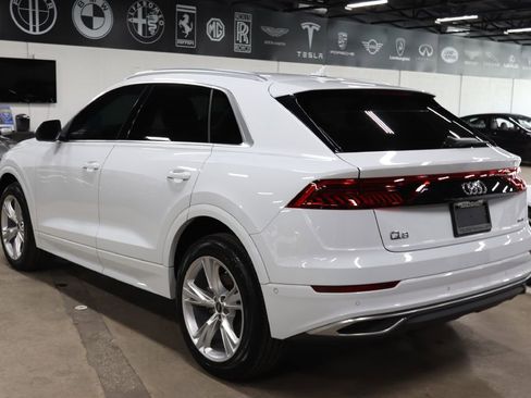 Used 2023 Audi Q8 Premium w/ Convenience Package image 3