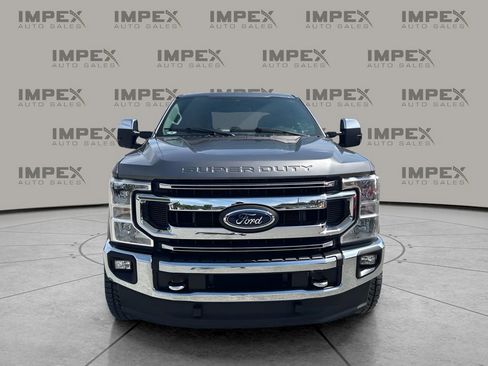 Used 2021 Ford F250 XLT w/ XLT Premium Package AWD/4WD image 8
