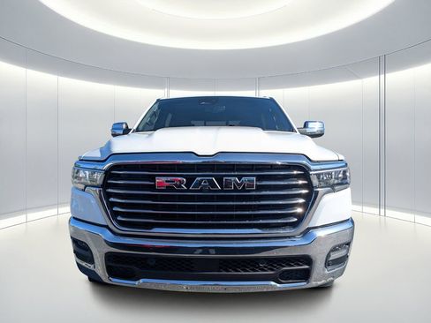 Certified 2025 RAM 1500 Laramie AWD/4WD image 8