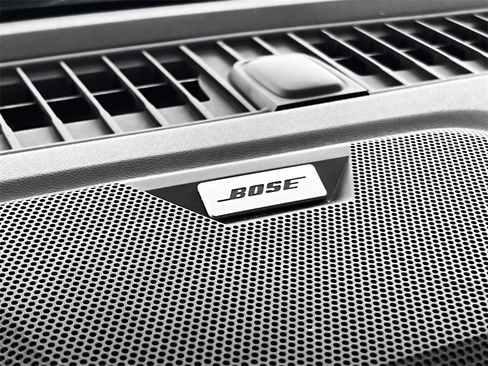 Used 2023 GMC Canyon AT4 w/ Canyon Safety Plus Package image 21