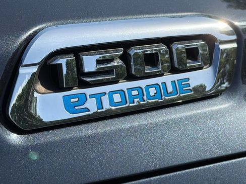 Used 2021 RAM 1500 Big Horn RWD image 17
