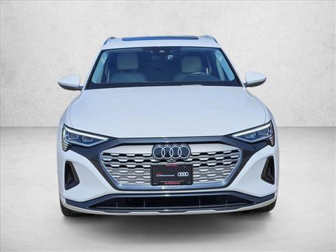 Certified 2024 Audi Q8 e-tron Premium Plus w/ Premium Plus Package AWD/4WD image 2