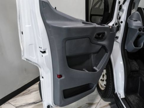 Used 2019 Ford Transit 150 148 Medium Roof RWD image 33