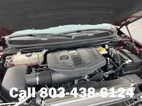 Used 2024 Jeep Wagoneer Series II w/ Flexible Seating Group image 34