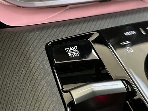 Used 2026 BMW X3 xDrive30 w/ Convenience Package image 29