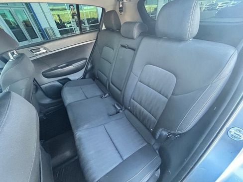 Used 2019 Kia Sportage LX AWD/4WD image 7