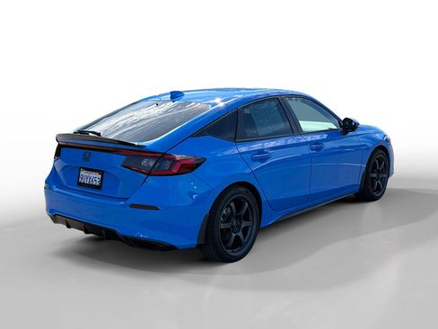 Used 2023 Honda Civic Sport Touring image 5