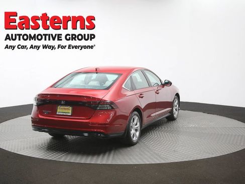 Used 2023 Honda Accord LX image 37
