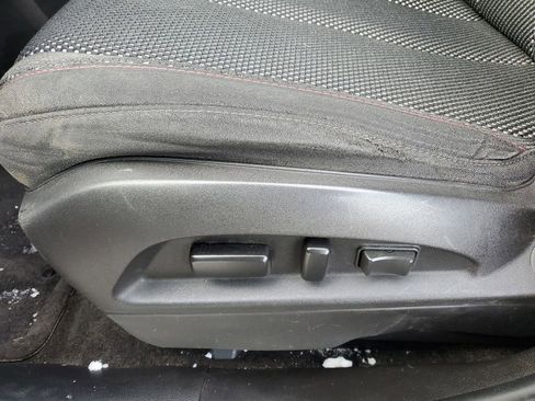 Used 2015 Chevrolet Equinox LT w/ Driver Convenience Package image 6