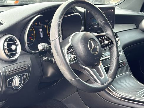 Used 2021 Mercedes-Benz GLC 300 image 10