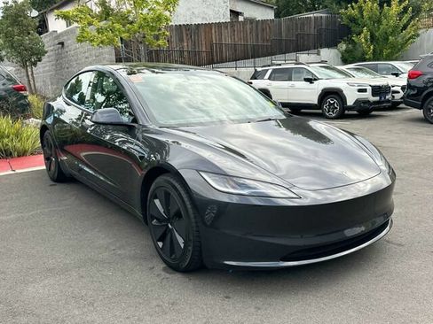 Used 2024 Tesla Model 3 Long Range AWD/4WD image 2