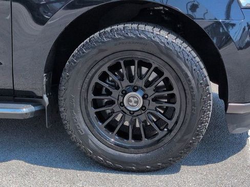 Certified 2021 Ford Expedition XLT image 11