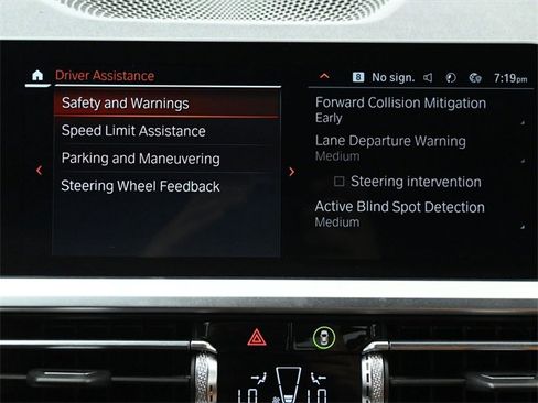 Used 2021 BMW 430i xDrive Coupe w/ M Sport Package image 29