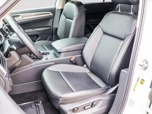 Used 2018 Volkswagen Atlas SE image 11
