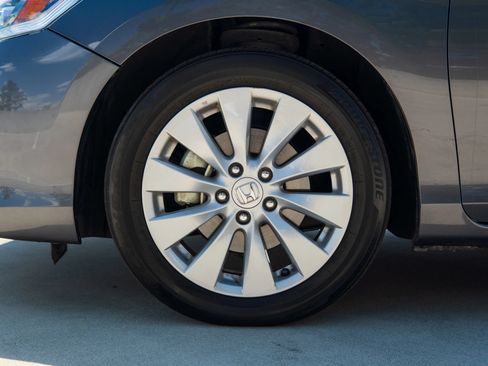 Used 2013 Honda Accord Touring image 16