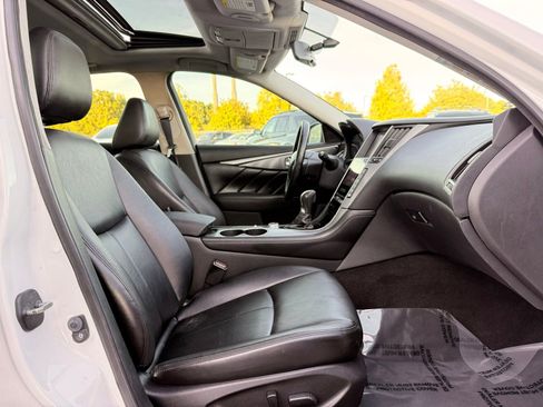 Used 2015 INFINITI Q50 AWD image 25
