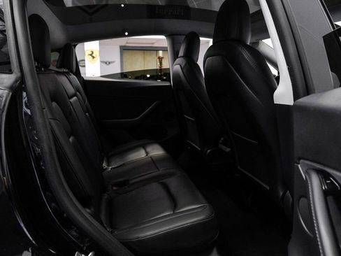 Used 2020 Tesla Model Y Long Range AWD/4WD image 35
