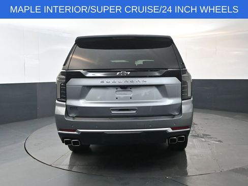 Used 2026 Chevrolet Suburban High Country image 4