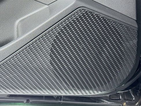 Certified 2025 Honda Accord Touring image 27