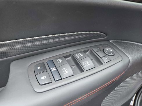 Used 2024 Dodge Durango GT image 42