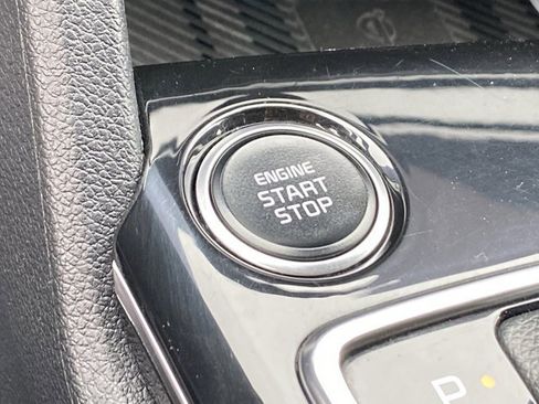 Used 2023 Kia Sportage SX image 17