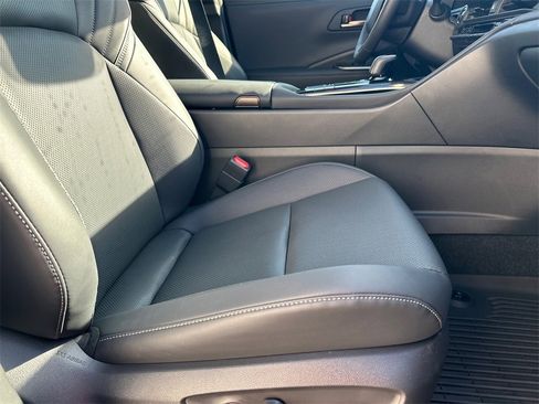 Used 2026 Toyota Crown XLE image 14