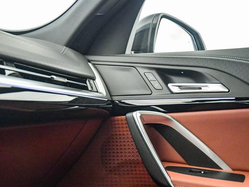 New 2026 BMW X2 xDrive28i image 27