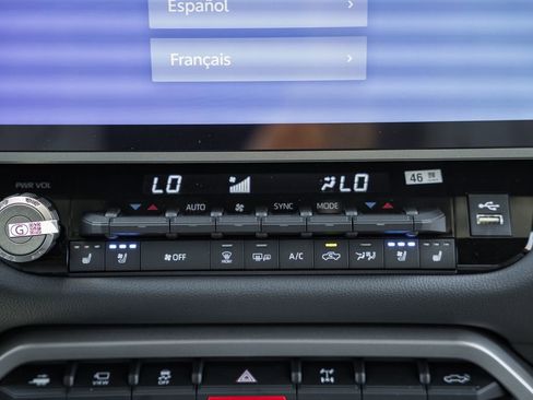 New 2026 Toyota Tundra Limited AWD/4WD image 24