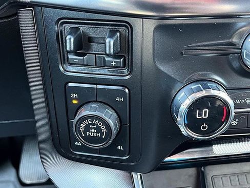 Used 2021 Ford F150 Platinum w/ Equipment Group 701A High AWD/4WD image 38