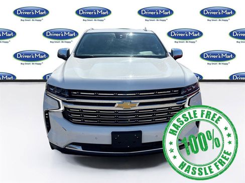 Used 2023 Chevrolet Suburban Premier image 2