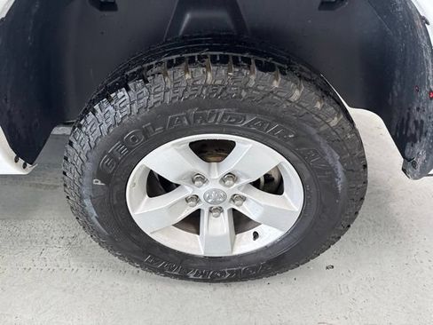 Used 2022 RAM 1500 Classic SLT w/ Protection Group AWD/4WD image 9
