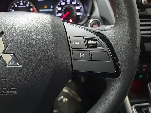 Used 2024 Mitsubishi Eclipse Cross LE image 20