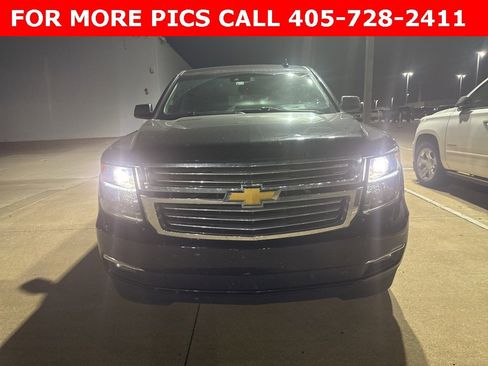 Used 2015 Chevrolet Suburban LTZ image 2