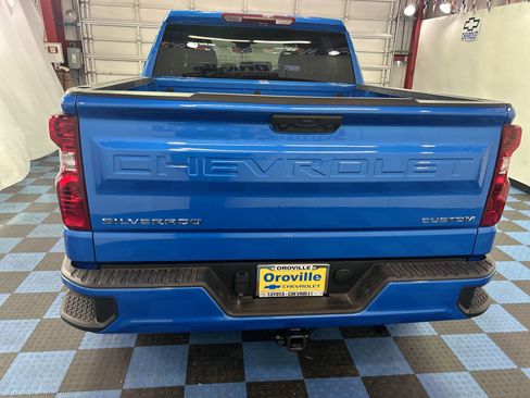 New 2025 Chevrolet Silverado 1500 Custom image 4