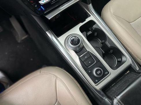 Used 2021 Ford Explorer Limited AWD/4WD image 22