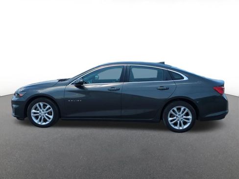 Used 2017 Chevrolet Malibu LT FWD image 3