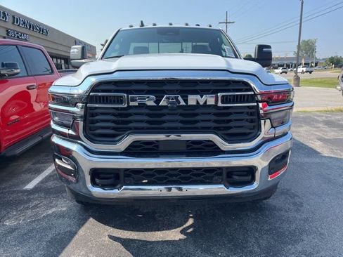 New 2026 RAM 2500 Tradesman image 2
