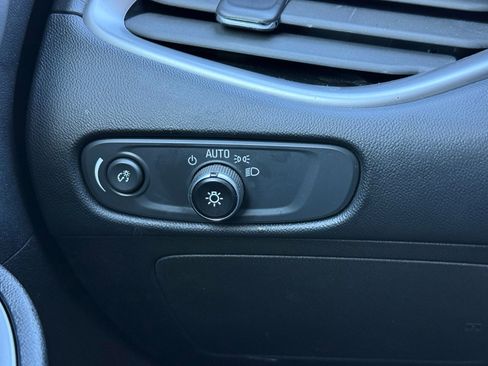 Certified 2021 Chevrolet Malibu RS image 34