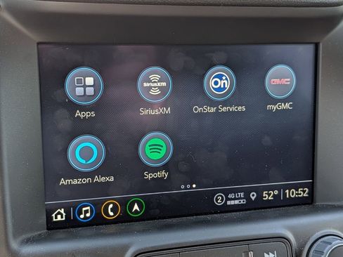 Used 2024 GMC Terrain SLT w/ Infotainment Package II AWD/4WD image 43