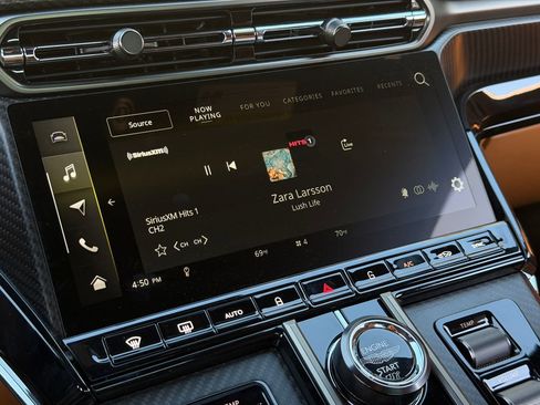 New 2026 Aston Martin V8 Vantage S image 27