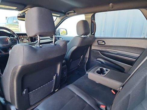 Used 2023 Dodge Durango GT image 37
