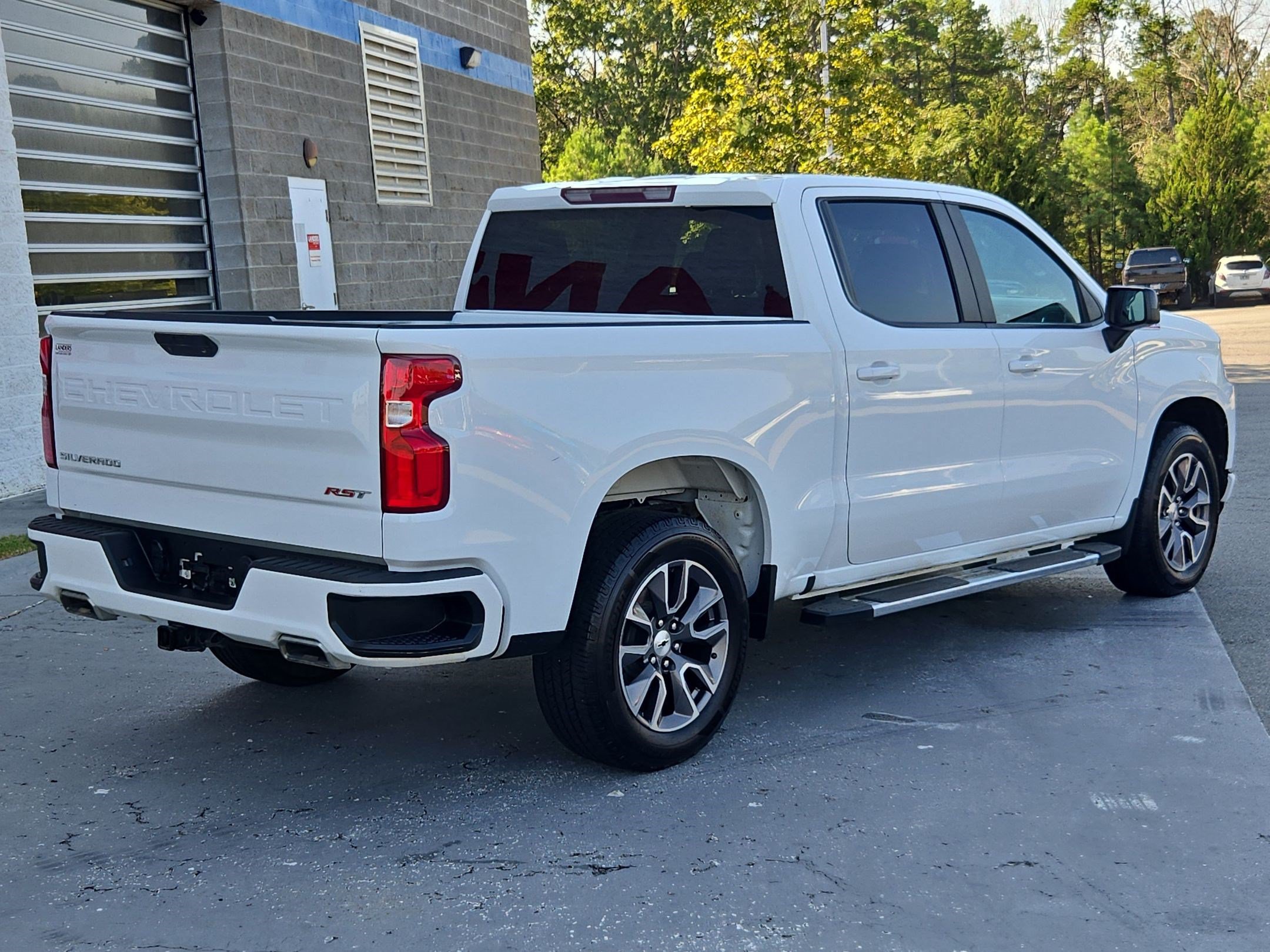 Used 2022 Chevrolet Silverado 1500 RST w/ Z71 Off-Road Package AWD/4WD image 7