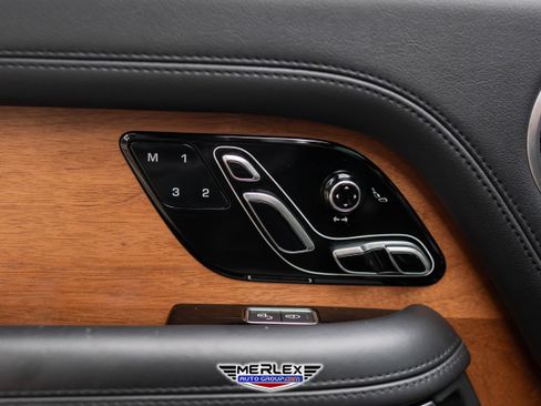 Used 2018 Land Rover Range Rover Long Wheelbase Supercharged image 44