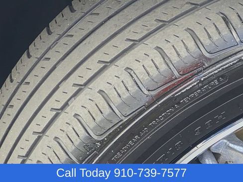 Used 2023 Chevrolet TrailBlazer LT FWD image 11