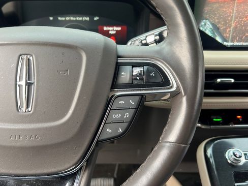 Used 2023 Lincoln Nautilus Reserve w/ Equipment Group 201A image 21