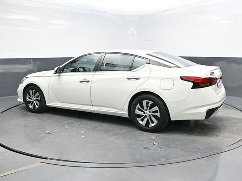 Used 2021 Nissan Altima 2.5 S image 4